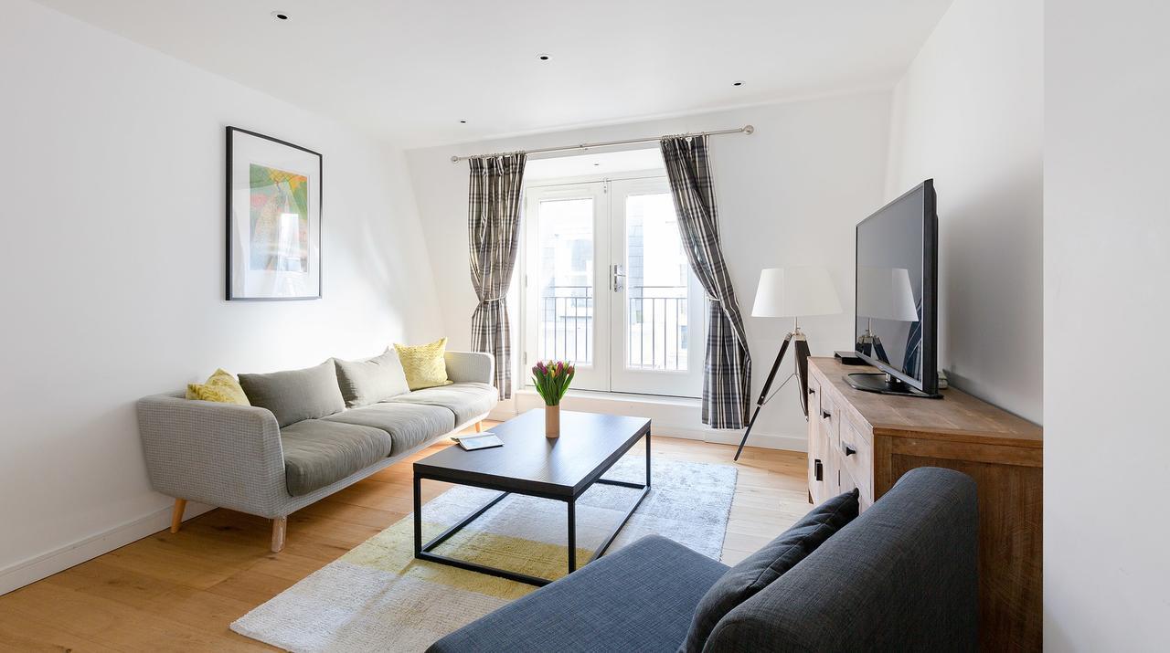 Urban Stay Lovat Lane Apartments Londres Extérieur photo