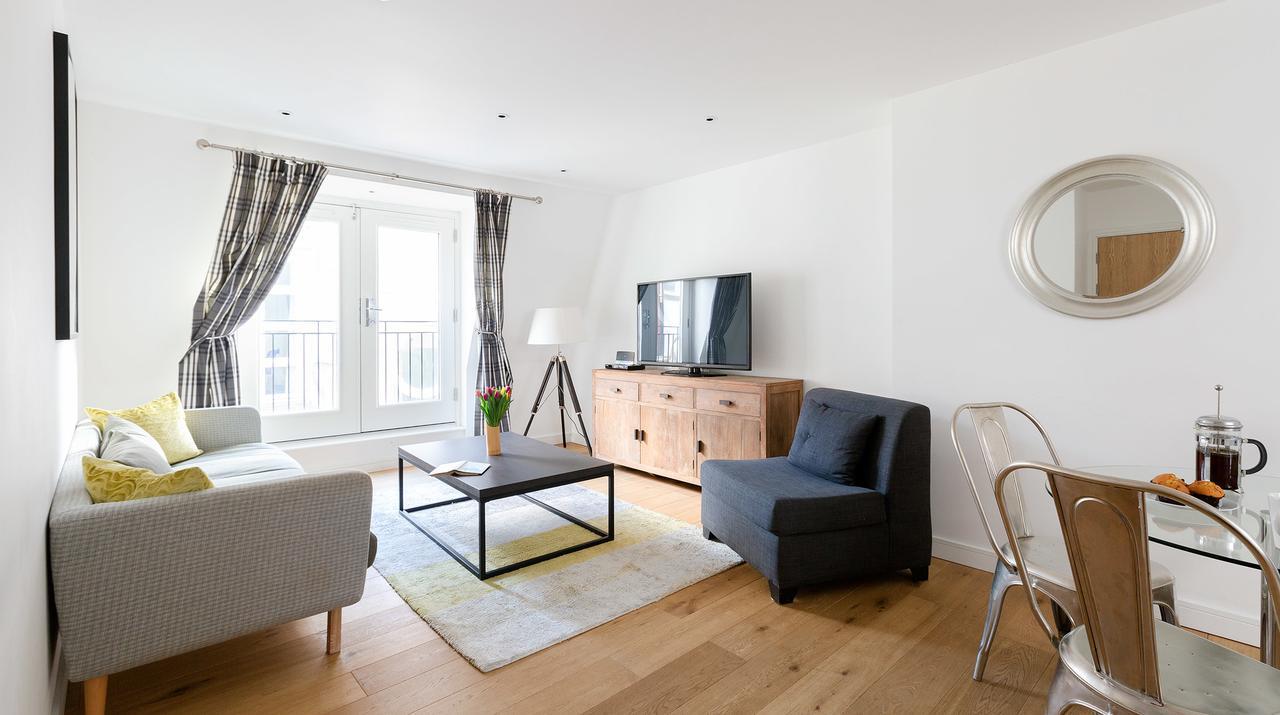 Urban Stay Lovat Lane Apartments Londres Extérieur photo