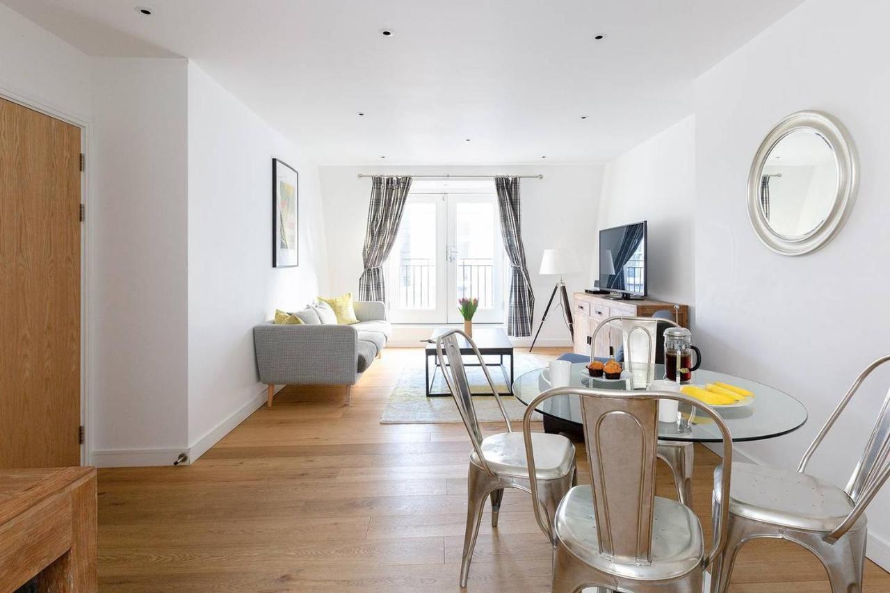 Urban Stay Lovat Lane Apartments Londres Extérieur photo